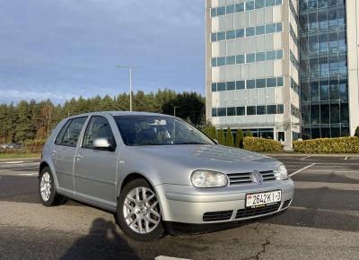 Фото Volkswagen Golf