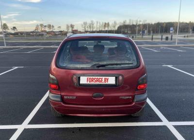 Фото Renault Scenic