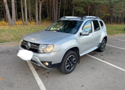 Фото Renault Duster