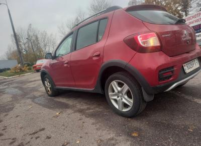 Фото Renault Sandero