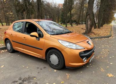 Фото Peugeot 207