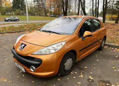 Фото Peugeot 207