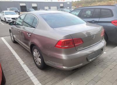 Фото Volkswagen Passat