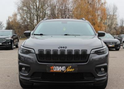 Фото Jeep Cherokee