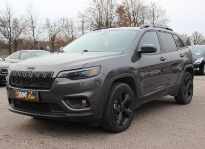 Фото Jeep Cherokee