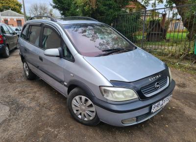 Фото Opel Zafira