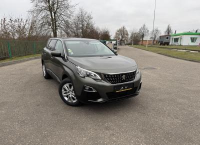 Фото Peugeot 5008