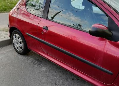 Фото Peugeot 206