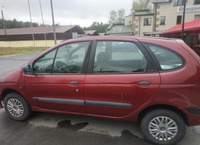 Фото Renault Scenic