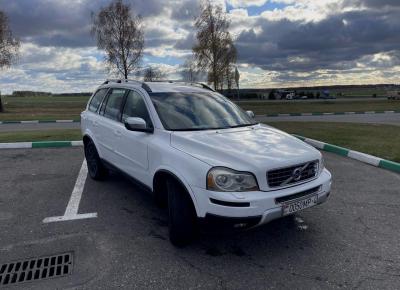 Фото Volvo XC90