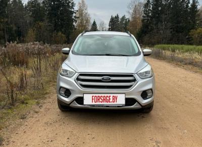 Фото Ford Escape