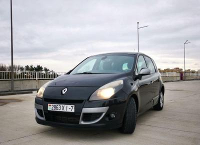 Фото Renault Scenic