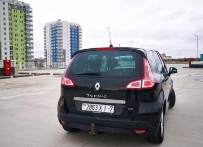 Фото Renault Scenic