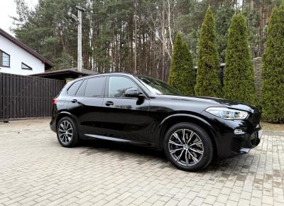 Фото BMW X5