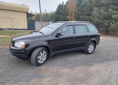 Фото Volvo XC90