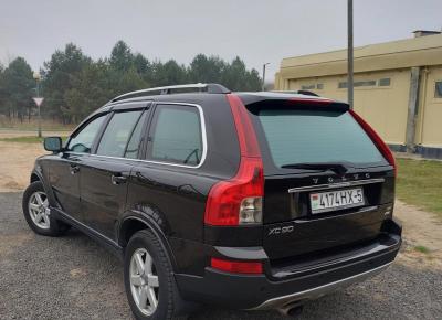 Фото Volvo XC90