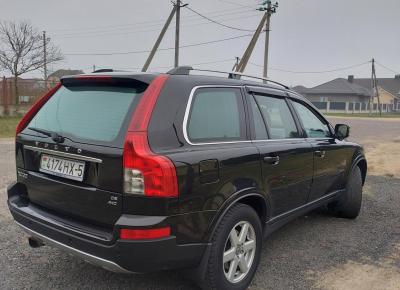 Фото Volvo XC90