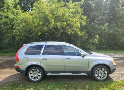 Фото Volvo XC90