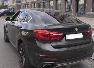 Фото BMW X6