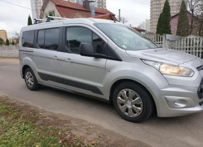 Фото Ford Tourneo Connect