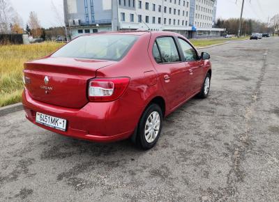 Фото Renault Logan