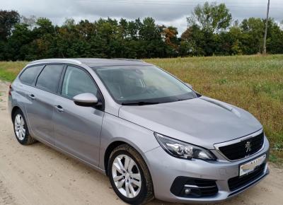 Фото Peugeot 308