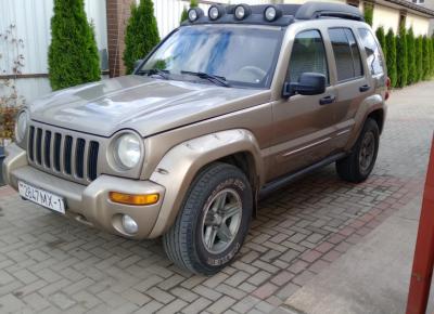 Фото Jeep Cherokee