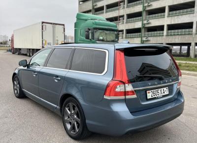 Фото Volvo V70