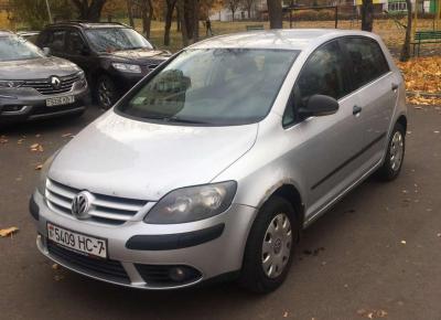 Фото Volkswagen Golf Plus