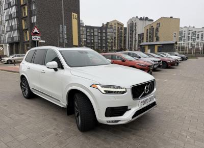 Фото Volvo XC90