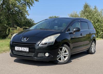 Фото Peugeot 5008