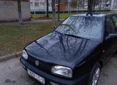 Фото Volkswagen Golf