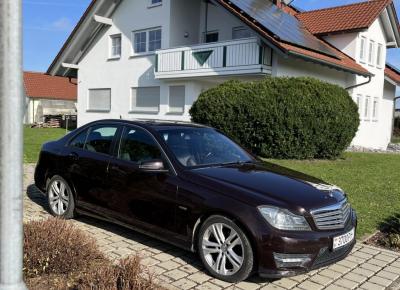 Фото Mercedes-Benz C-класс AMG