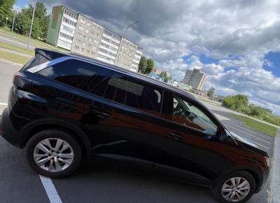 Фото Peugeot 5008