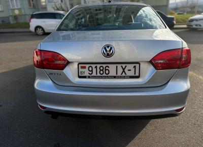 Фото Volkswagen Jetta