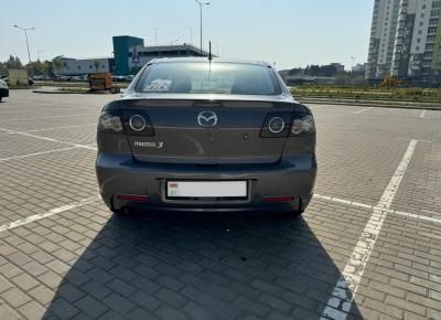 Фото Mazda 3