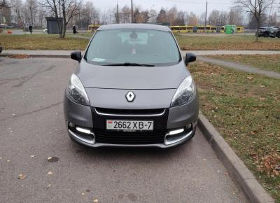 Фото Renault Scenic