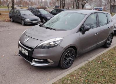 Фото Renault Scenic