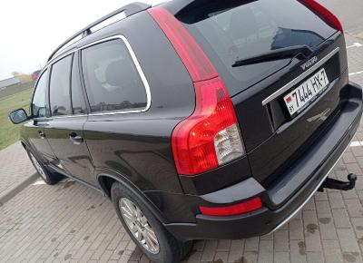 Фото Volvo XC90