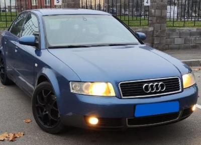 Фото Audi A4