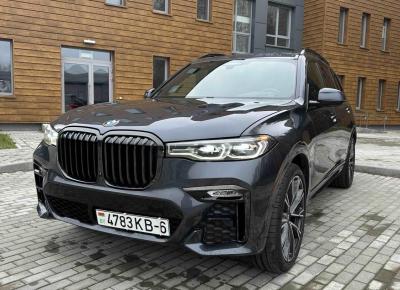 Фото BMW X7