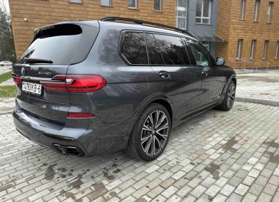 Фото BMW X7