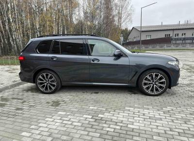 Фото BMW X7