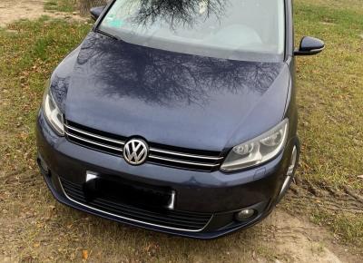 Фото Volkswagen Touran