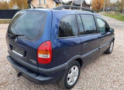 Фото Opel Zafira