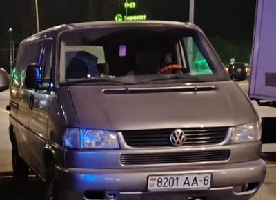 Фото Volkswagen Caravelle