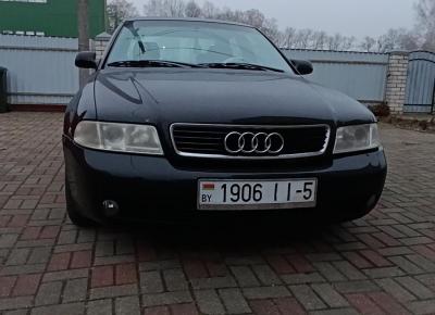 Фото Audi A4