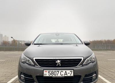 Фото Peugeot 308