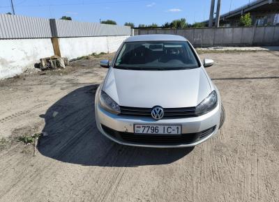 Фото Volkswagen Golf