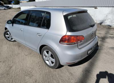 Фото Volkswagen Golf